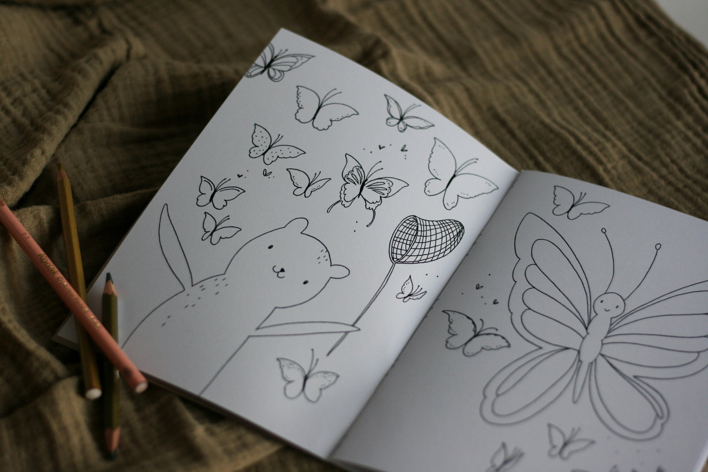 En liten fargeleggingsbok (A5)